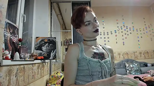 Snapshot of WatsonMi chatting on November 26, 4:52 pm WatsonMi online show from November 26, 4:52 pm