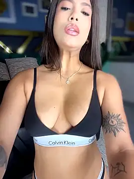 OneInAMillionXXX online show from May 5, 9:12 pm