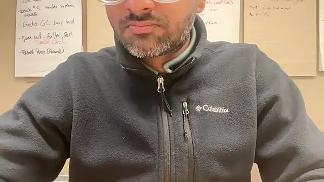 pranastro00 online show from April 29, 10:52 am