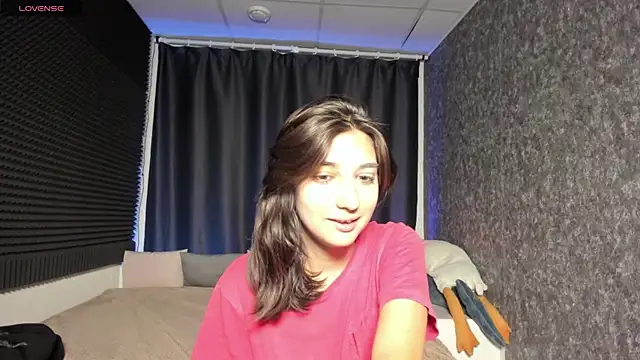 Snapshot of Elfy_Rare_ chatting on September 29, 3:06 pm Elfy Rare online show from September 29, 3:06 pm