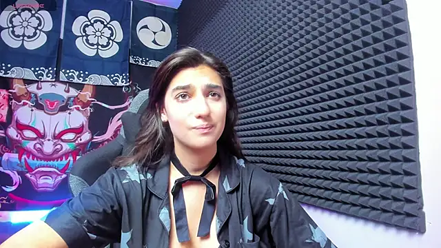 Snapshot of Elfy_Rare_ chatting on October 15, 12:27 pm Elfy Rare online show from October 15, 12:27 pm