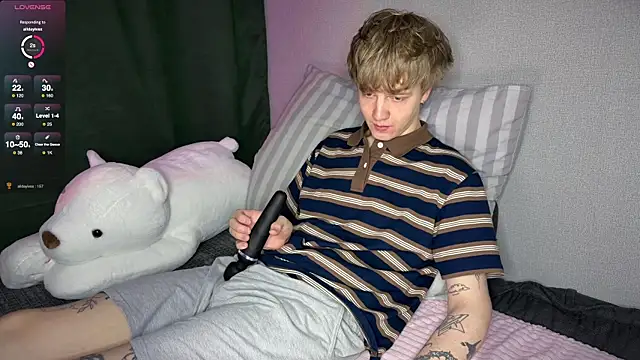 olivertasty online show from May 17, 8:27 pm