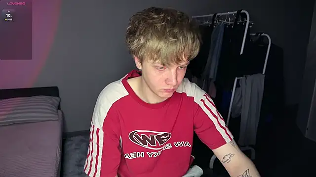 olivertasty online show from May 19, 8:26 pm