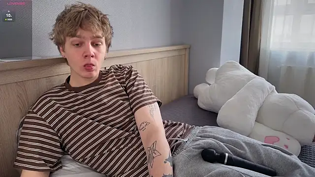 olivertasty online show from May 26, 12:45 pm