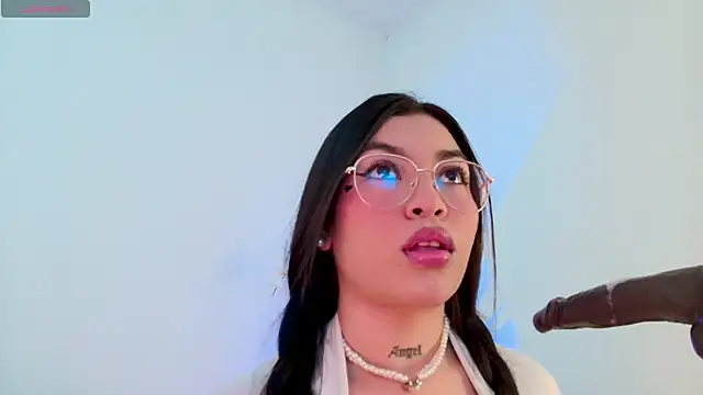 Skyy Angel online show from August 1, 5:23 pm