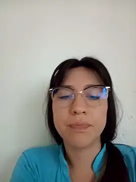 Snapshot of lareinalareinadelanal chatting on October 12, 12:26 pm lareinalareinadelanal online show from October 12, 12:26 pm