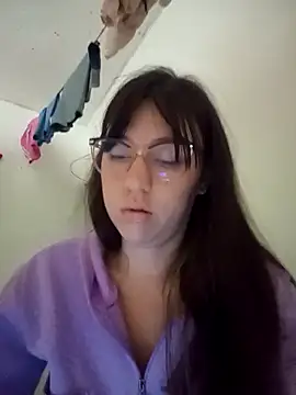 Snapshot of lareinalareinadelanal chatting on October 29, 12:29 pm lareinalareinadelanal online show from October 29, 12:29 pm