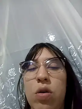 Snapshot of lareinalareinadelanal chatting on November 4, 11:26 pm lareinalareinadelanal online show from November 4, 11:26 pm