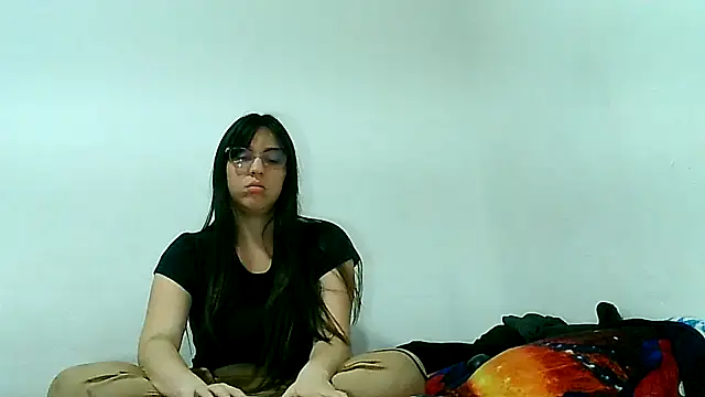 Snapshot of lareinalareinadelanal chatting on November 23, 9:14 pm lareinalareinadelanal online show from November 23, 9:14 pm