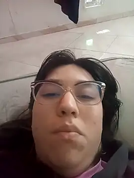 Snapshot of lareinalareinadelanal chatting on November 29, 1:25 pm lareinalareinadelanal online show from November 29, 1:25 pm