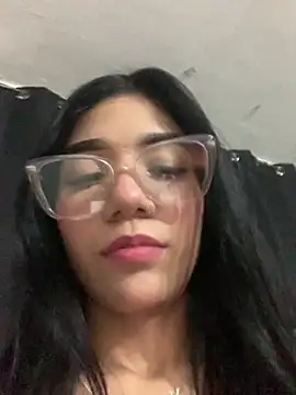 Snapshot of ElaRose_12 chatting on July 18, 8:56 pm ElaRose 12 online show from July 18, 8:56 pm