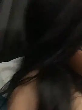 Snapshot of ElaRose_12 chatting on July 30, 8:52 pm ElaRose 12 online show from July 30, 8:52 pm