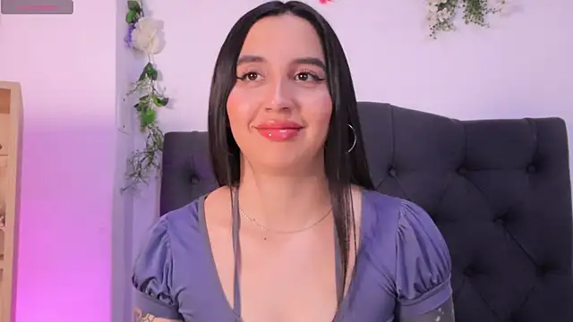 Snapshot of kaylee_lee chatting on July 15, 3:56 am kaylee lee online show from July 15, 3:56 am