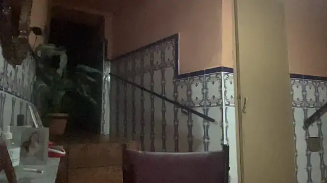 Snapshot of Minidemonkush chatting on October 7, 11:46 pm Minidemonkush online show from October 7, 11:46 pm