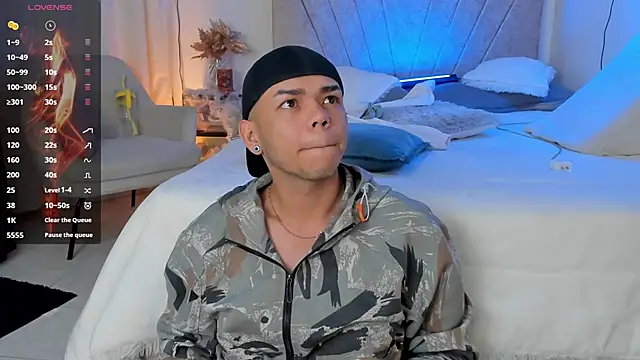 jhosepMoreno online show from October 11, 1:09 pm