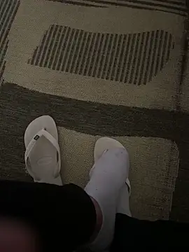 Snapshot of japa-16cm chatting on September 10, 10:26 am japa-16cm online show from September 10, 10:26 am