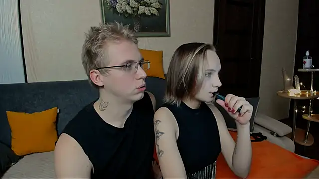 Snapshot of SammySccott chatting on November 7, 10:15 am SammySccott online show from November 7, 10:15 am