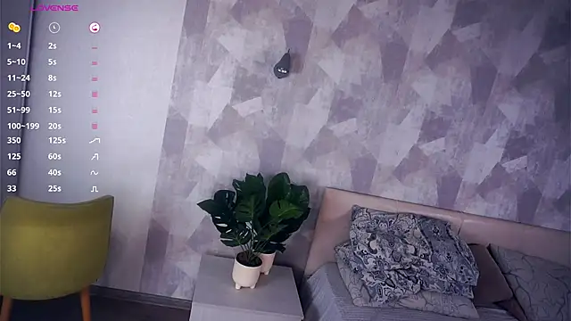 SilverGalen online show from October 27, 7:12 am