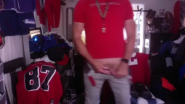 DILFJockDad87 online show from March 28, 11:15 pm