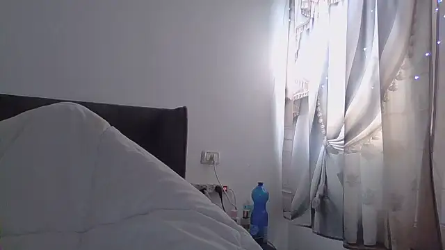 maayanlevi2 online show from March 10, 7:13 am