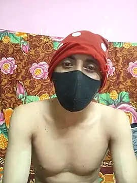 Snapshot of Seducing_couple chatting on September 27, 12:32 pm Seducing couple online show from September 27, 12:32 pm