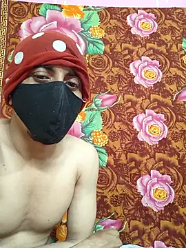 Seducing couple online show from February 2, 9:41 am