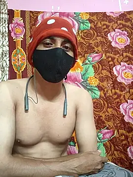 Snapshot of Seducing_couple chatting on June 26, 5:01 am Seducing couple online show from June 26, 5:01 am