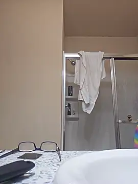 Snapshot of ChristopherMeade chatting on November 13, 11:31 am ChristopherMeade online show from November 13, 11:31 am