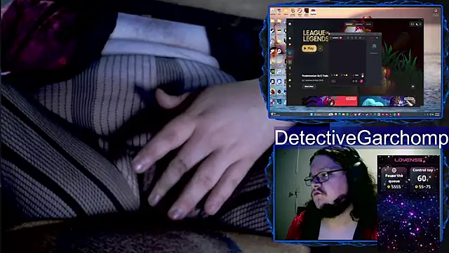 Snapshot of DetChompy chatting on May 9, 1:44 am DetChompy online show from May 9, 1:44 am