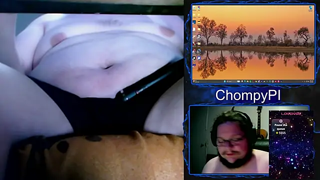 Snapshot of DetChompy chatting on June 5, 3:02 am DetChompy online show from June 5, 3:02 am