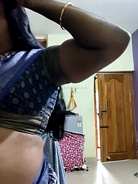 Snapshot of papukurty chatting on October 4, 12:03 pm papukurty online show from October 4, 12:03 pm