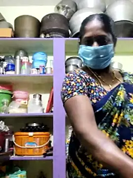 Snapshot of papukurty chatting on November 7, 2:00 am papukurty online show from November 7, 2:00 am