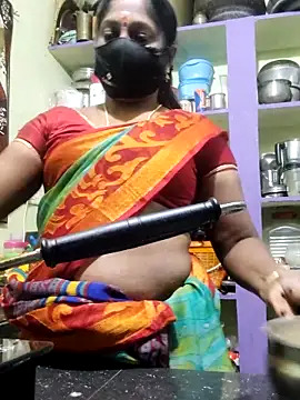 Snapshot of papukurty chatting on November 28, 3:47 pm papukurty online show from November 28, 3:47 pm