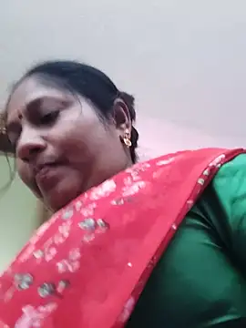 Snapshot of papukurty chatting on June 21, 3:09 am papukurty online show from June 21, 3:09 am