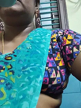 Snapshot of papukurty chatting on July 11, 2:20 pm papukurty online show from July 11, 2:20 pm