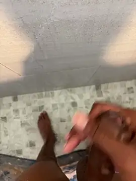 Snapshot of Americano021 chatting on March 28, 8:19 pm Americano021 online show from March 28, 8:19 pm