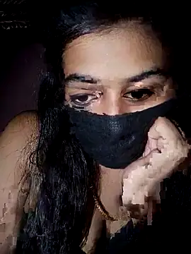 umairahaasan 1 online show from November 1, 10:50 am