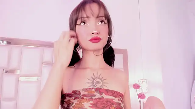 MaddieStark online show from November 13, 5:01 pm