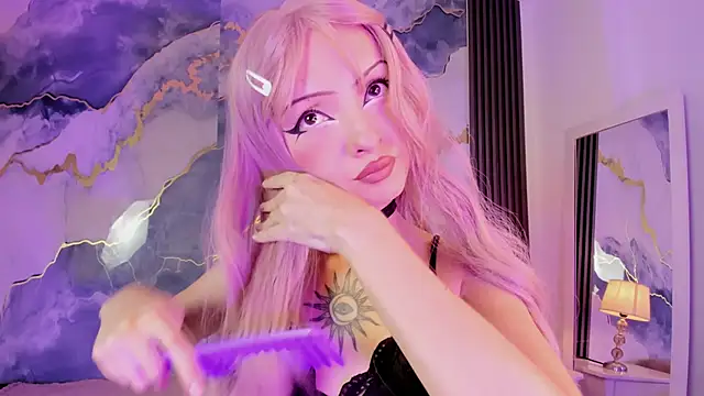 MaddieStark online show from June 8, 1:11 pm