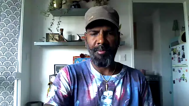 Snapshot of frenchblackc31 chatting on September 14, 8:02 am frenchblackc31 online show from September 14, 8:02 am