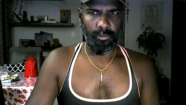 Snapshot of frenchblackc31 chatting on September 19, 4:25 am frenchblackc31 online show from September 19, 4:25 am