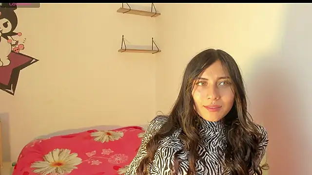 Snapshot of Alanaloiiss_ chatting on June 18, 10:14 pm Alanaloiiss online show from June 18, 10:14 pm