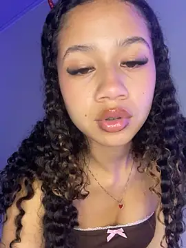 jadee8 online show from October 5, 1:37 am