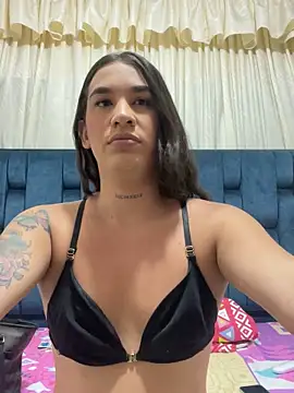 Snapshot of Sweet_vicky_hot chatting on October 15, 7:03 pm Sweet vicky hot online show from October 15, 7:03 pm