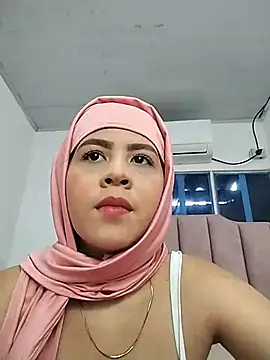 Snapshot of cala_borhan chatting on December 13, 7:53 pm cala borhan online show from December 13, 7:53 pm