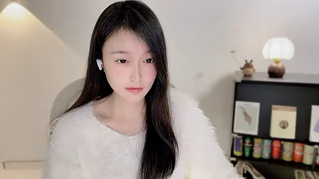 Onechestnut online show from January 6, 12:42 pm