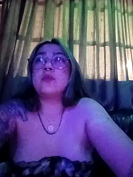 Dulcedeanis online show from November 18, 5:34 am