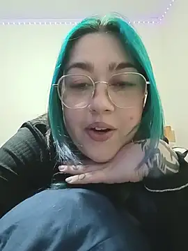 Snapshot of Dulcedeanis chatting on July 22, 5:21 am Dulcedeanis online show from July 22, 5:21 am