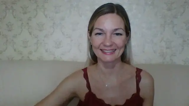 Snapshot of sweetriki chatting on October 25, 12:23 pm sweetriki online show from October 25, 12:23 pm