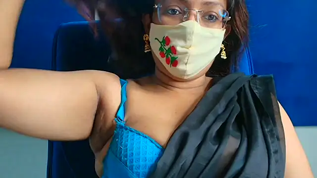 Snapshot of Anjalistar chatting on June 20, 2:47 am Anjalistar online show from June 20, 2:47 am